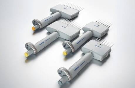 Micropipeta Eppendorf Reference® 2 - 30-300µL - 12 canais (4922000064)