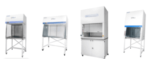 Cabine de segurança biológica Pachane e bancadas de fluxo laminar, equipamentos essenciais para o laboratório.